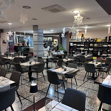 צ'רבו Hotel Le Nereidi מראה חיצוני תמונה