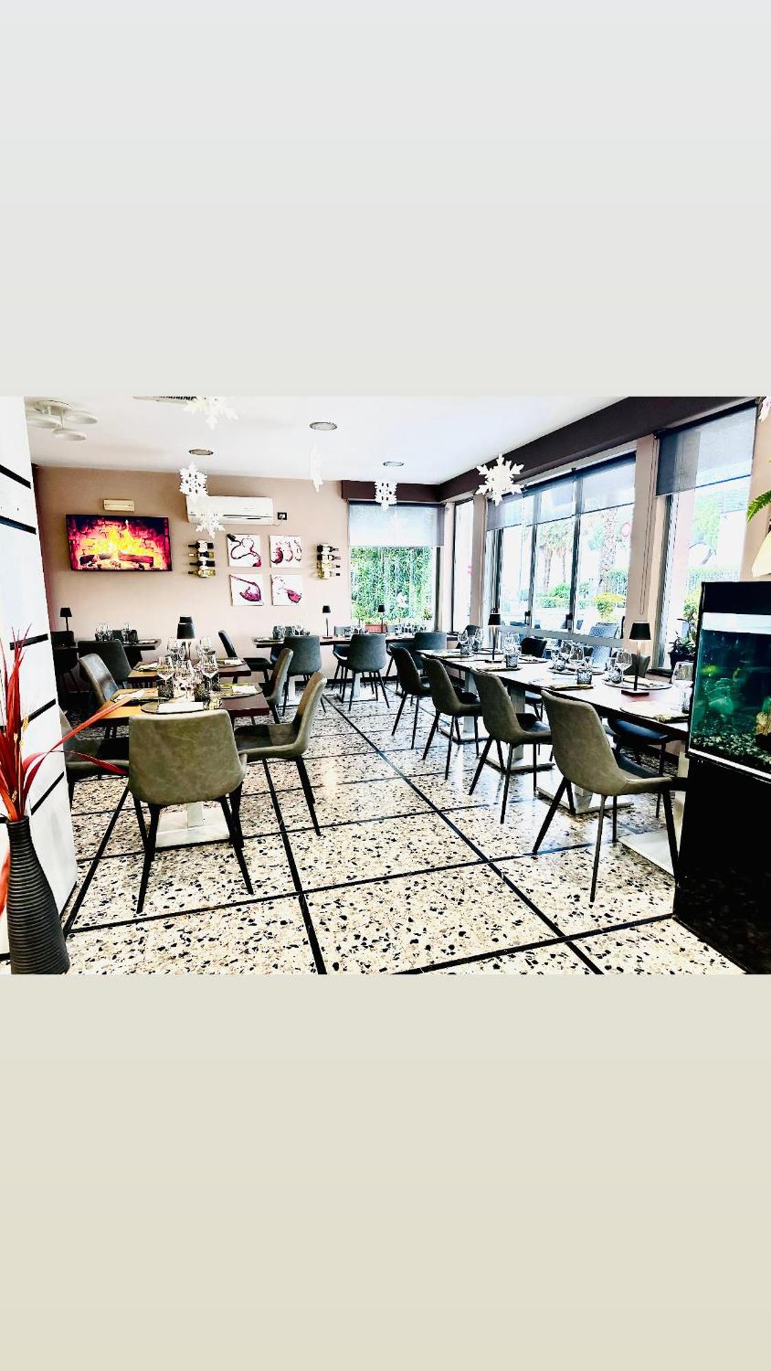 צ'רבו Hotel Le Nereidi מראה חיצוני תמונה