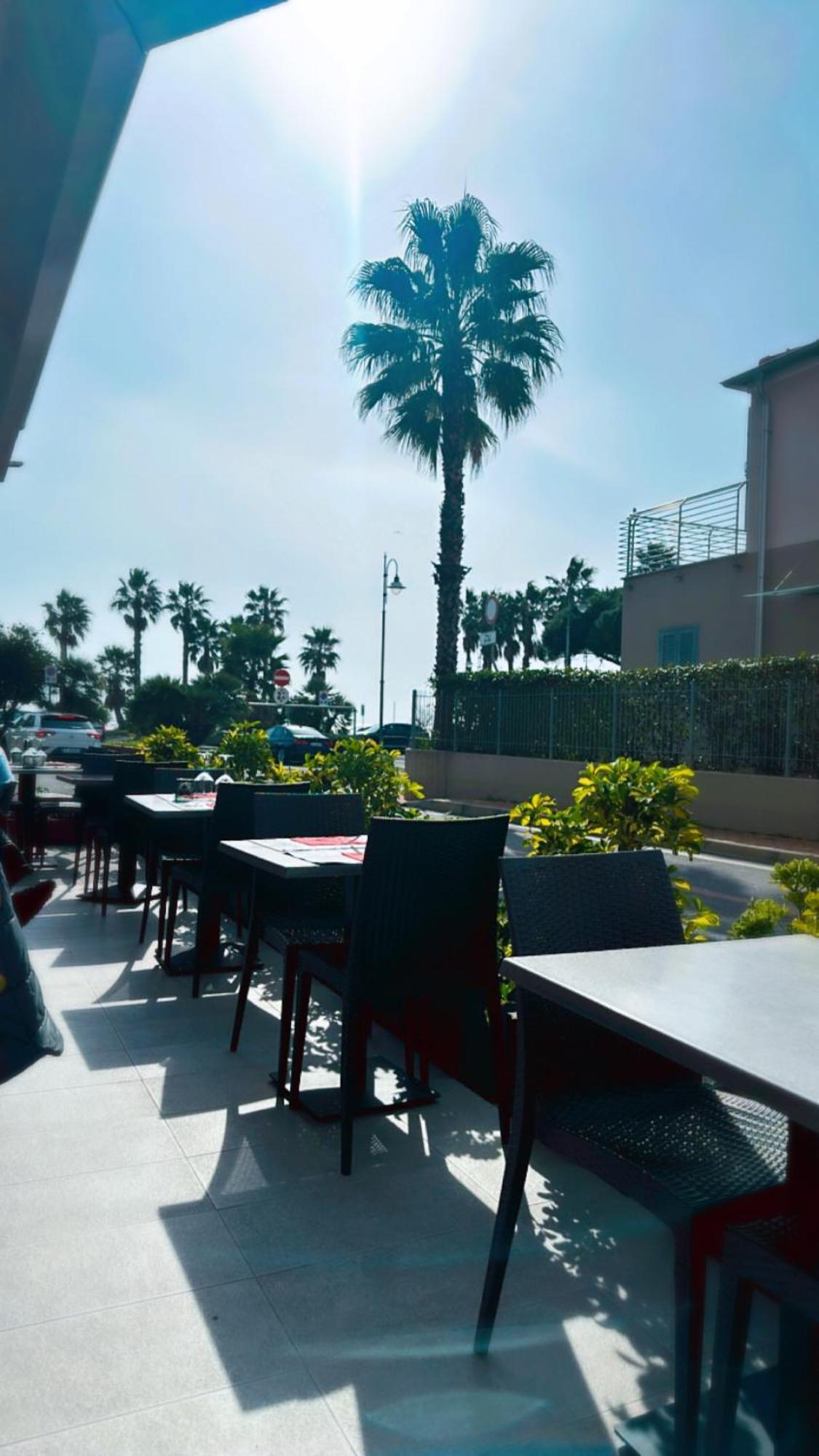 צ'רבו Hotel Le Nereidi מראה חיצוני תמונה